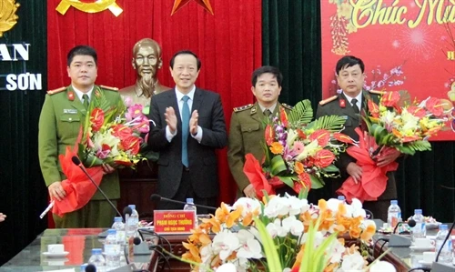 Lạng Sơn: Thưởng nóng các tập thể, cá nhân phá chuyên án lớn về ma túy
