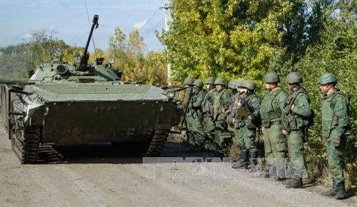 Giao tranh hạng nặng ở Đông Ukraine, nhiều người thương vong