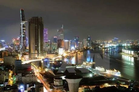 Thành phố Hồ Chí Minh gỡ bỏ “chiếc áo" đô thị chật hẹp