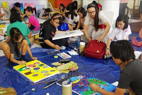 Sôi nổi Đường sách Hè 2019 - Vui cùng sách và chung tay bảo vệ môi trường