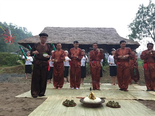 Trang phục của người Thổ