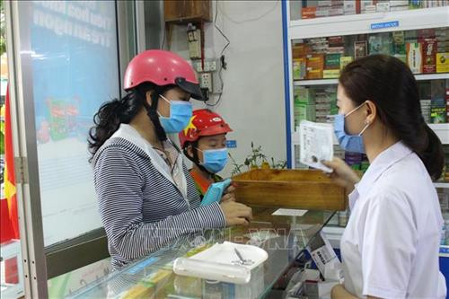 Dịch bệnh do chủng mới virus Corona: Lạm dụng khẩu trang y tế - lợi bất cập hại