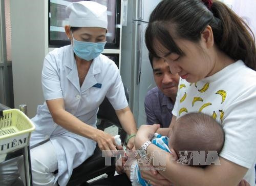Vắc xin viêm gan B sơ sinh an toàn và hiệu quả