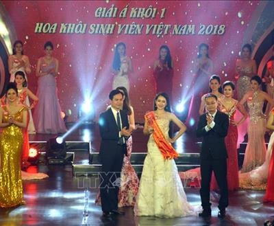 Nữ sinh người Thái Lò Thị Huyền Trang là Á khôi 1 Sinh viên Việt Nam năm 2018