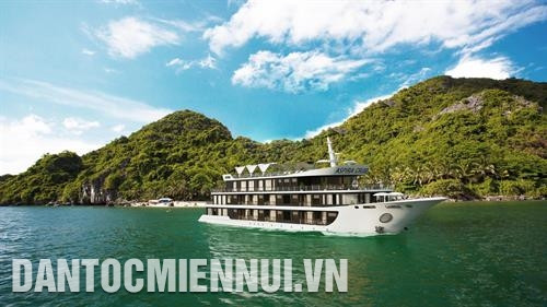 Quảng Ninh mở cửa lại du lịch, dịch vụ từ 12 giờ ngày 1/5