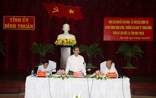 Trưởng ban Kinh tế Trung ương Nguyễn Văn Bình làm việc tại Bình Thuận