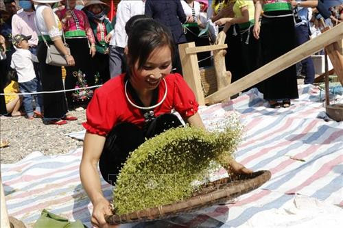 Lễ hội cốm Tú Lệ: Tôn vinh giá trị văn hóa truyền thống của đồng bào dân tộc Thái