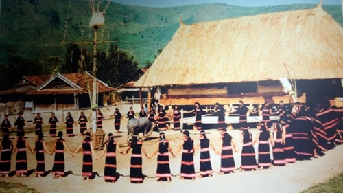 Nhà Rông - nét văn hóa đặc sắc vùng Tây Nguyên