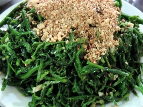Nộm rau dớn và canh lá đắng - món ăn của người Tây Bắc