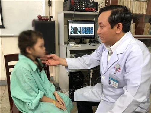 Thành phố Hồ Chí Minh: Phẫu thuật khối u lớn trong hốc mũi, tránh nguy cơ bị mù mắt cho trẻ em
