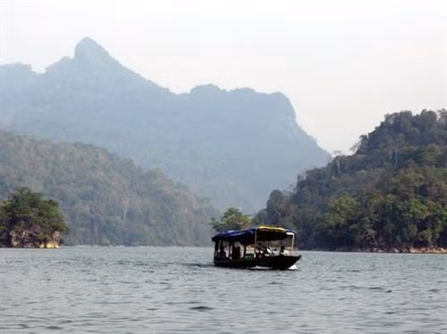 Cần thực hiện các giải pháp khắc phục sự bồi lắng, sạt lở ở Khu Ramsar Vườn quốc gia Ba Bể