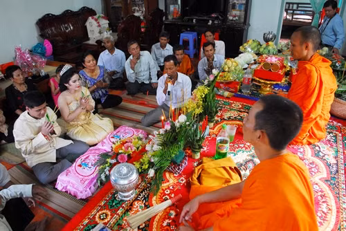 Lễ cưới truyền thống của người Khmer