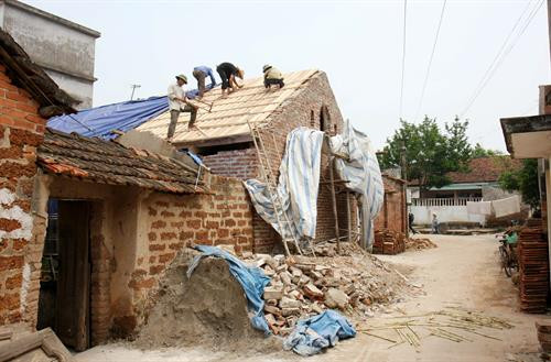 Nguy cơ phá vỡ quy hoạch Di tích làng cổ Đường Lâm (Bài 1)