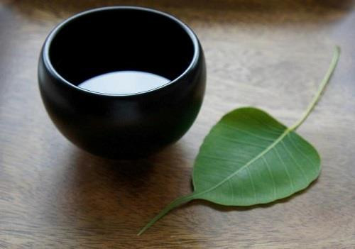 Người Pà Thẻn và tục thờ bát nước lã