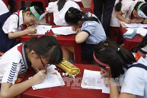 Học sinh Hà Nội "mất" nghỉ hè