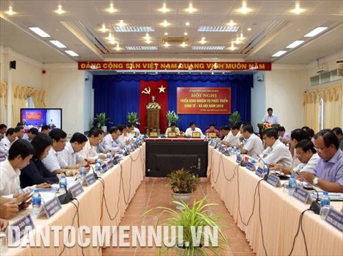 Cà Mau thực hiện đồng bộ 3 đột phá chiến lược