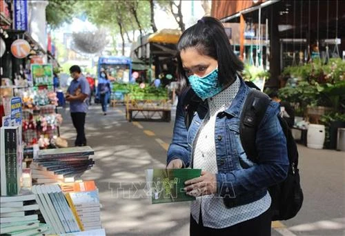 Công ty Đường sách Thành phố Hồ Chí Minh tăng cường kết nối, thúc đẩy phát triển kinh doanh