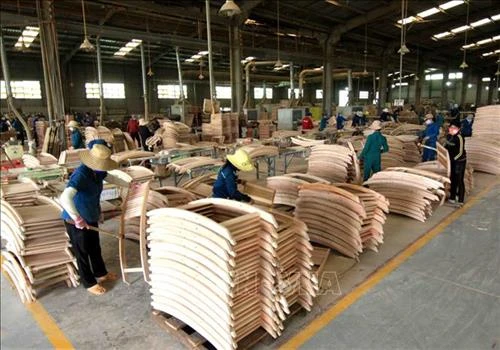 Chốt mức tăng lương tối thiểu vùng năm 2020 là 5,5%