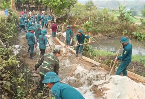 Chung sức xây dựng nông thôn mới ở vùng biên giới Sốp Cộp