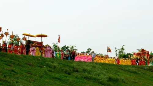 Lễ hội đền Lảnh Giang