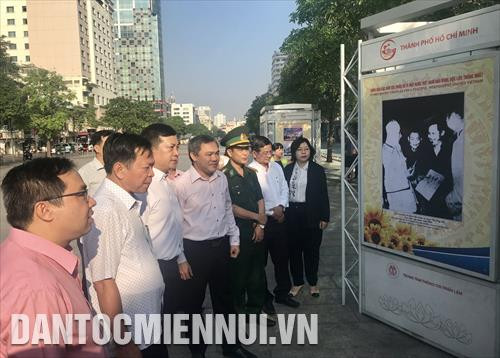 Triển lãm ảnh về cộng đồng các dân tộc tại Thành phố Hồ Chí Minh