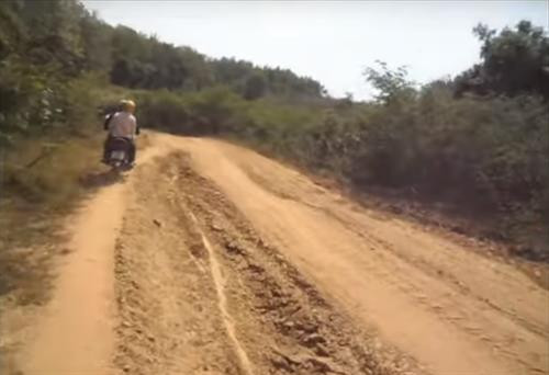 Những giáo viên vùng sâu xã Thanh Sơn bám trường, bám lớp