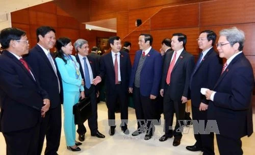 Đưa đất nước phát triển nhanh, mạnh và bền vững