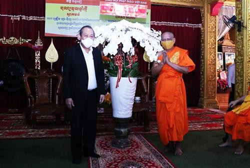 Phó Thủ tướng Thường trực Chính phủ Trương Hòa Bình chúc mừng Tết cổ truyền Khmer Chôl Chnăm Thmây