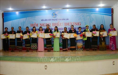 Đắk Lắk phát huy vai trò của phụ nữ dân tộc thiểu số, trong công tác phòng, chống tội phạm, tệ nạn xã hội