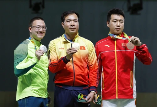 OLYMPIC 2016: Truyền thông thế giới thán phục kỳ tích của xạ thủ Hoàng Xuân Vinh
