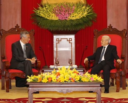 Tổng Bí thư Nguyễn Phú Trọng tiếp Thủ tướng Singapore Lý Hiển Long