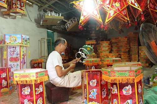 Làng nghề truyền thống làm hoa giấy, hàng mã Mật Sơn