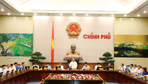 Thủ tướng Nguyễn Xuân Phúc chủ trì phiên họp thường kỳ Chính phủ tháng 8 năm 2016