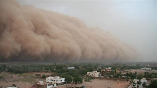 Bụi Sahara, kẻ “phá hoại” mùa hè Caribe