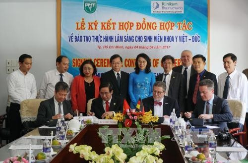 Hợp tác quốc tế, đào tạo nâng cao chất lượng nguồn nhân lực ngành Y tế