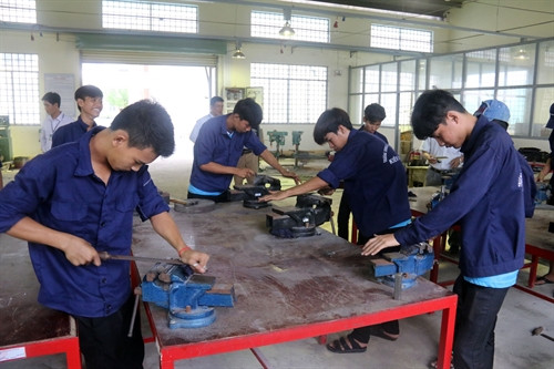 Kiên Giang chú trọng đào tạo nghề cho đồng bào dân tộc thiểu số