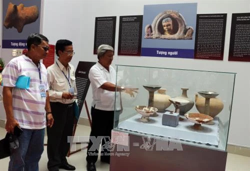Triển lãm gốm Óc Eo - nghệ thuật đặc sắc Phù Nam