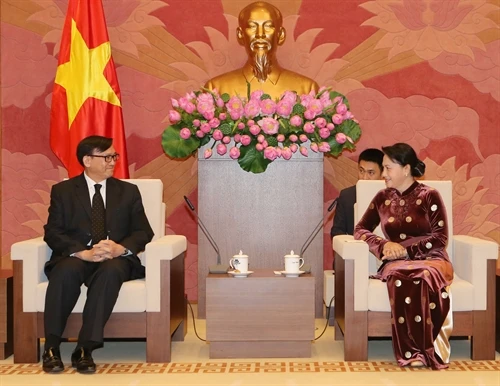 Chủ tịch Quốc hội Nguyễn Thị Kim Ngân tiếp Đại sứ Nhật Bản và Đại sứ Thái Lan tại Việt Nam