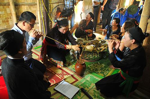 Hỗ trợ phát triển kinh tế - xã hội đồng bào dân tộc Ơ đu, Nghệ An