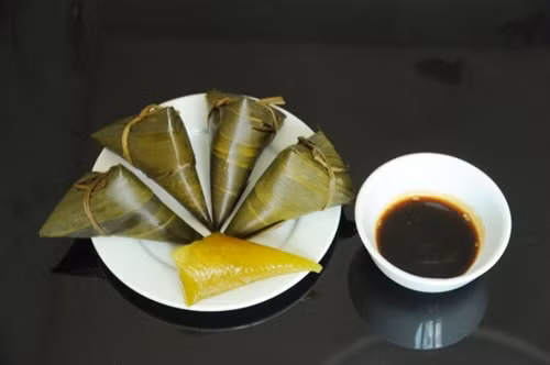Bánh tro ngày Tết Đoan Ngọ của người Cao Bằng