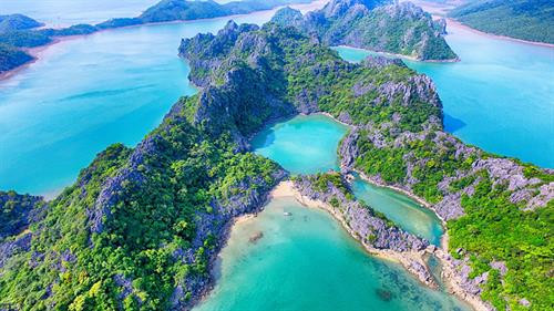 Áng Cái Xuôi – Thắng cảnh đẹp của Quảng Ninh