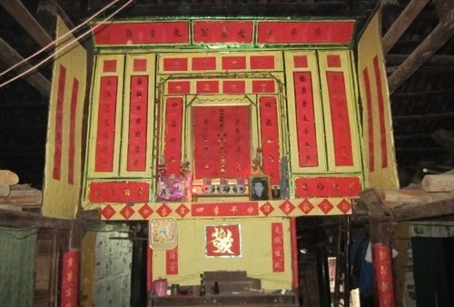 Tục thờ cúng tổ tiên của người Tày