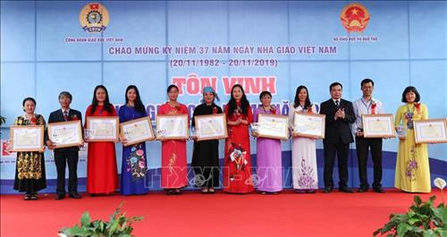 183 nhà giáo tiêu biểu đạt danh hiệu “Nhà giáo của năm 2019”