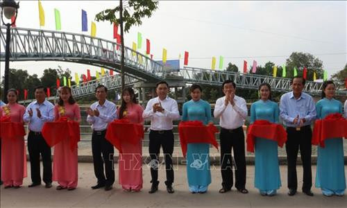Long An khánh thành cây cầu Căn cứ Xứ ủy