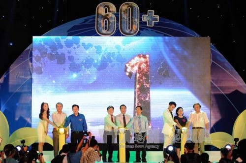Giờ Trái đất 2017: Nâng cao ý thức tiết kiệm điện