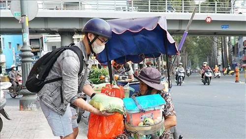 Nghĩa tình giữa mùa dịch nơi Thành phố mang tên Bác - Bài 1