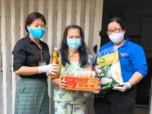 Nghĩa tình giữa mùa dịch nơi Thành phố mang tên Bác - Bài 2