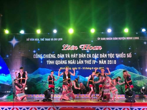 Gìn giữ, phát huy giá trị văn hóa đặc sắc của các dân tộc Hrê, Cor, Ca Dong