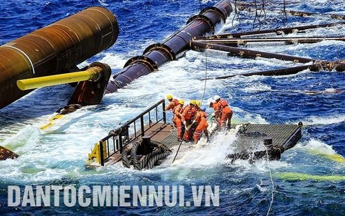 “Việt Nam - Nhìn từ biển”