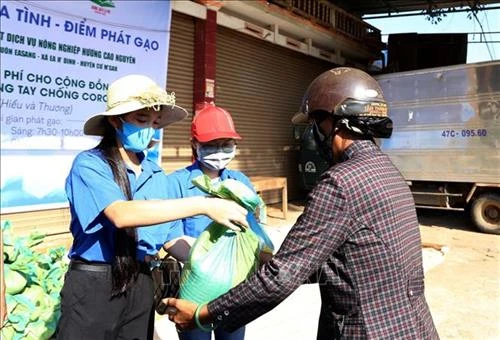 Đắk Lắk thực hiện chặt chẽ việc hỗ trợ các đối tượng gặp khó khăn do dịch COVID-19